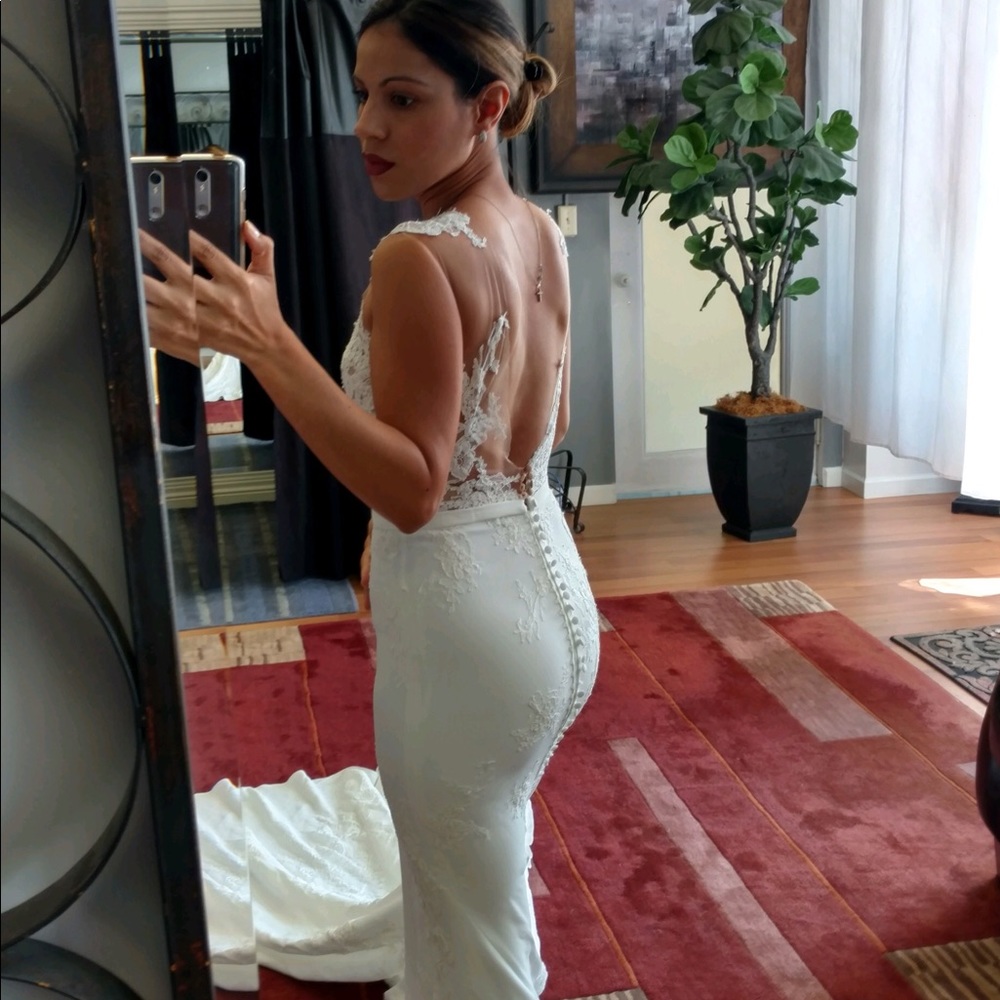 Pronovias Atelier custom Vicenta wedding gown. - Picture 8 of 8